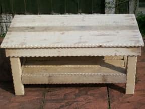 Pallet coffee table