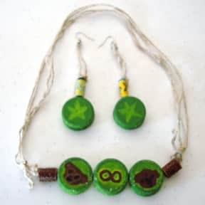 Plastic bottle caps jewelry