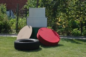Castrol barrel chair