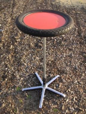 Standing table