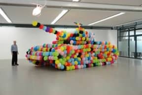Balloon tank