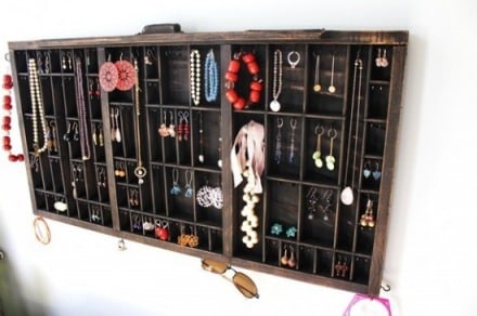 Drawer –> jewelry display