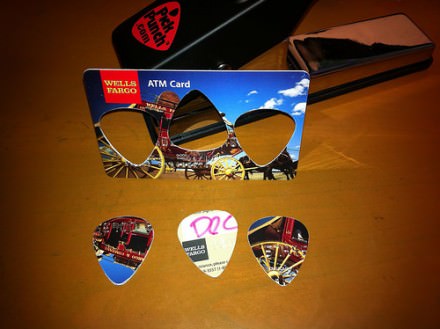 Any card –> guitar picks