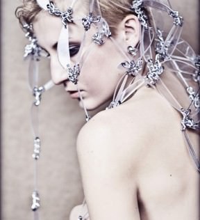Plastic knife necklace