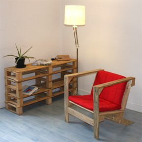 Pallet armchair