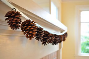 DIY : Pine cone garland