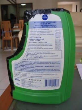 Making bookends from detergent bottles