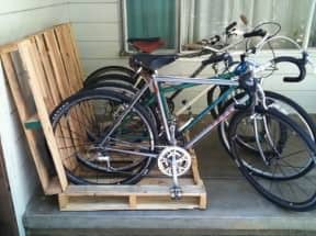 Pallet = easy bikerack