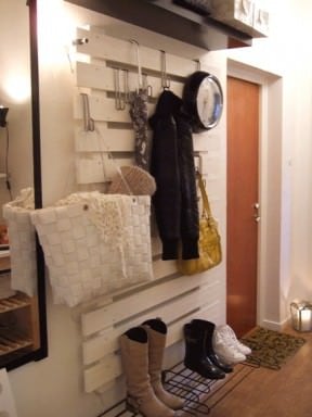 DIY : Painted pallet in your entrance