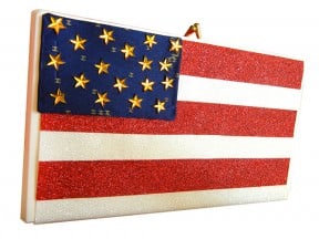 DIY Olympics Edition: Sparkly Patriotic Flag Clutch Out of an Old Video Tape Case