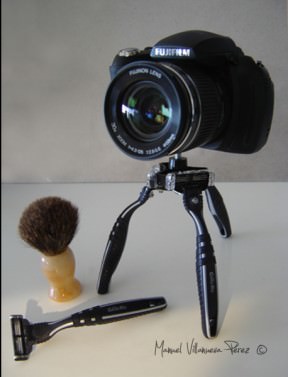 Disposable Razors Tripod