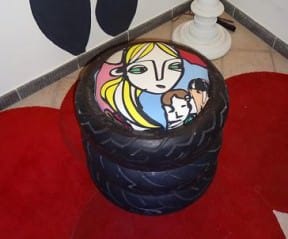 DIY: Stool with old motorcycle tires