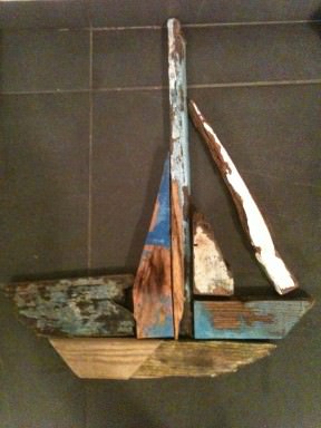 Driftwood sailingboat