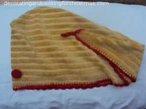 Recycling old towel into beautiful head towel with crocheted border