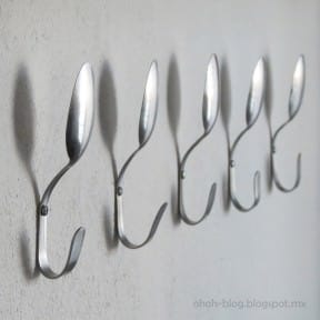 Spoon coat hook