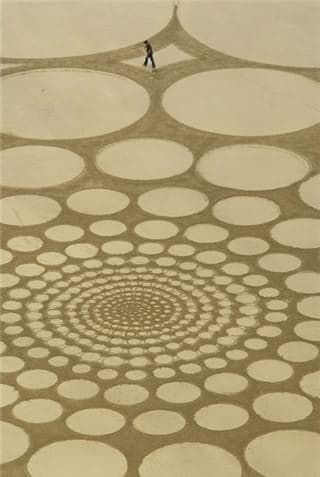 Sand Art by Jim Denevan 3 &bull; Interactive, Happening & Street Art