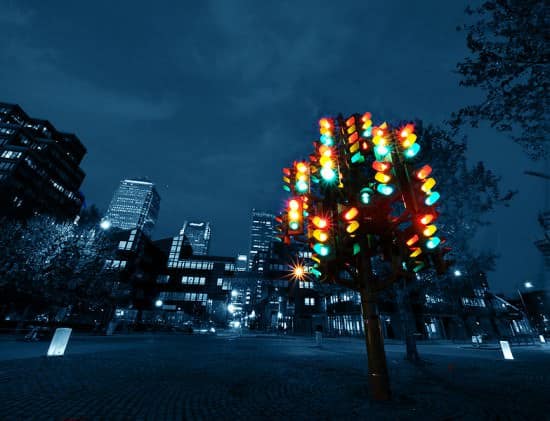 Traffic Light Tree 1 &bull; Home Improvement