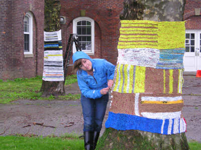 Knit For Trees ! 1 &bull; Interactive, Happening & Street Art