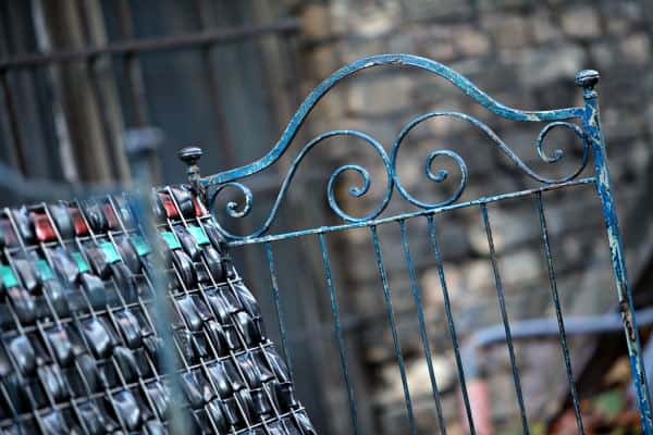 Rubber Glory: Outdoor Bench From Recycled Inner Tubes 3 &bull; Recycled Furniture