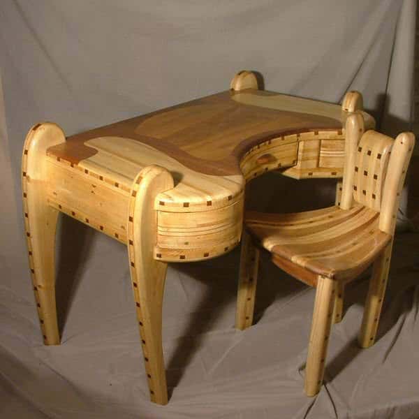 Ideolign Furniture by Loren Venancio 1 • Recycled Furniture • Recyclart BUREAU