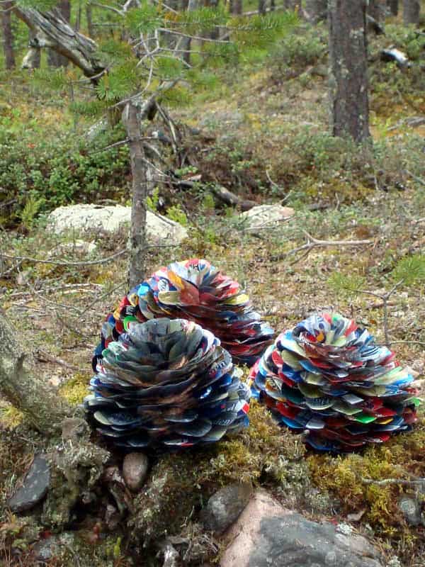 Pine Cones Made of Beer Cans 1 • Recycled Art • Recyclart coins600
