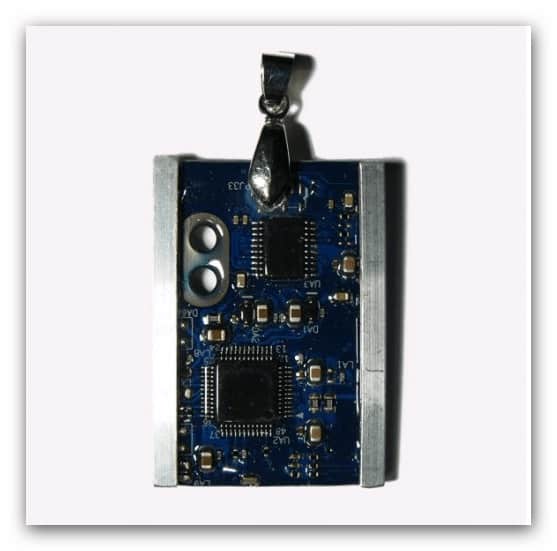 Old Circuit Boards Upcycled Into Jewels 5 &bull; Recycled Electronic Waste