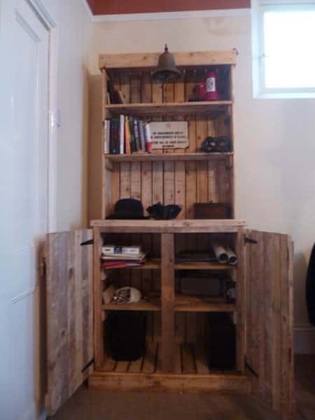 Pallet Dresser 1 &bull; Recycled Furniture