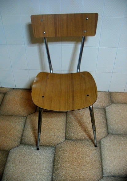 recycled_chair_before