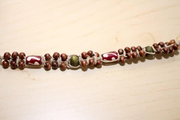 Recycled-Beach-Hemp-Summer-Bracelet-Trashy-Crafter-Tutorial10