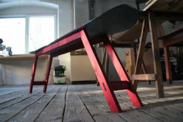 Repurposed Snowboard Into Bench 3 &bull; Recycled Furniture