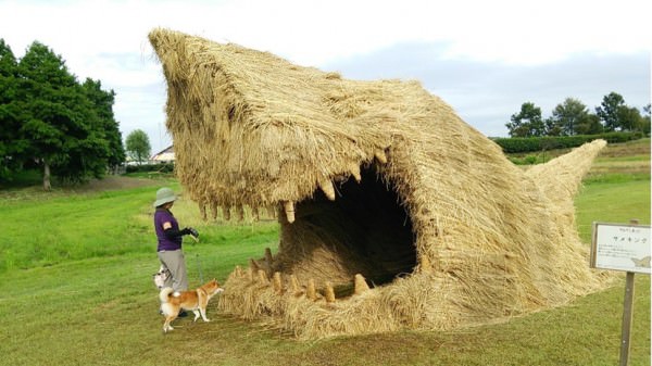 Giant Beasts at the Rice Straw Art Festival 4 • Recycled Art • Recyclart ku-bigpic