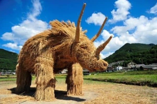 Giant Beasts at the Rice Straw Art Festival 2 • Recycled Art • Recyclart ku-xlarge3