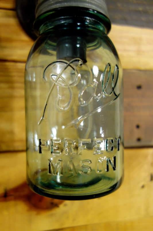 mason-jar-lamp3