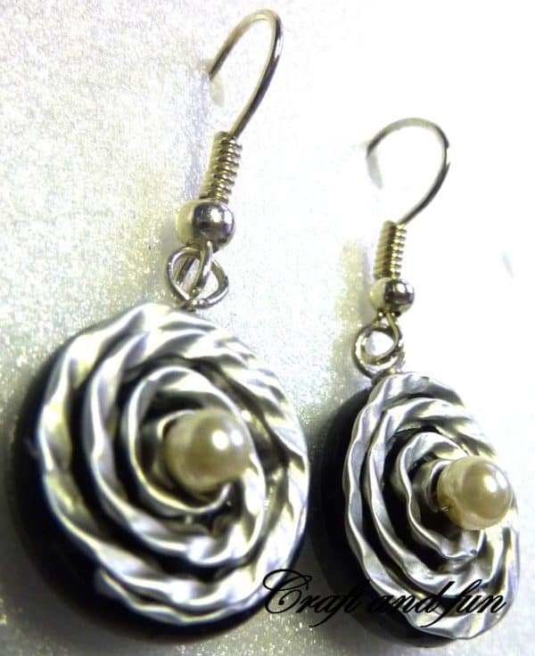 10 Jewelry Ideas Made from Recycled Nespresso Capsules 3 &bull; Upcycled Jewelry Ideas