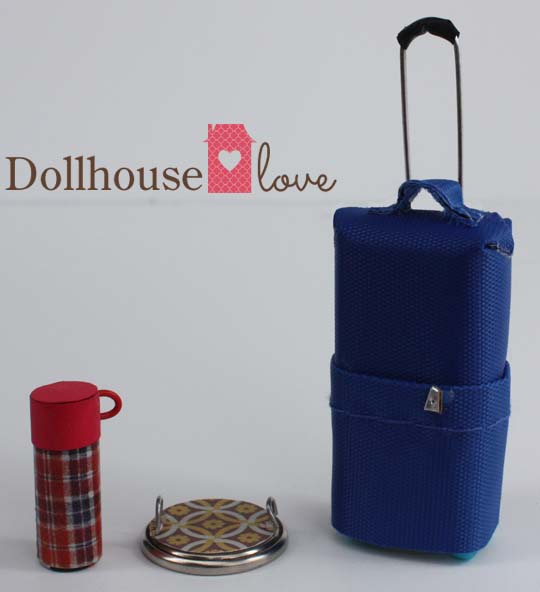 DLMiniatures_made_from_recycled_batteries