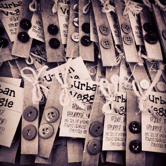 Recycleart-Button-Earrings