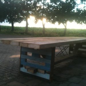 Recycled Shed Table 1 &bull; Recycled Furniture
