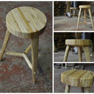 Recycled Pallet Into Stools 1 &bull; Recycled Furniture