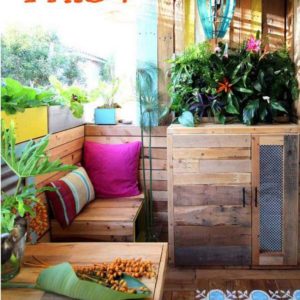 Tropical Pallet Paradise: A Renters' Remodel Story 7 &bull; Do-It-Yourself Ideas