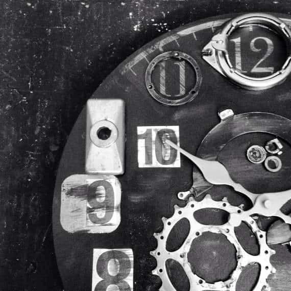 Bike Enthusiast Clock 1 • Upcycled Bicycle Parts • Recyclart recyclart-1