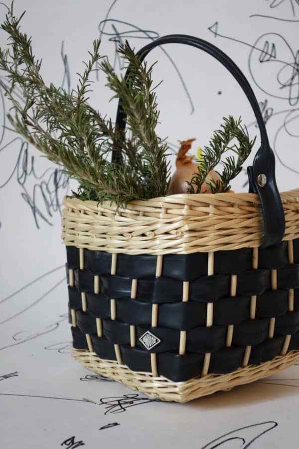 Never Seen Wickerwork From Recycled Inner Tubes 2 • Accessories • Recyclart Fantome_Vannerie_Osier_made_in_France_recyclage_velo