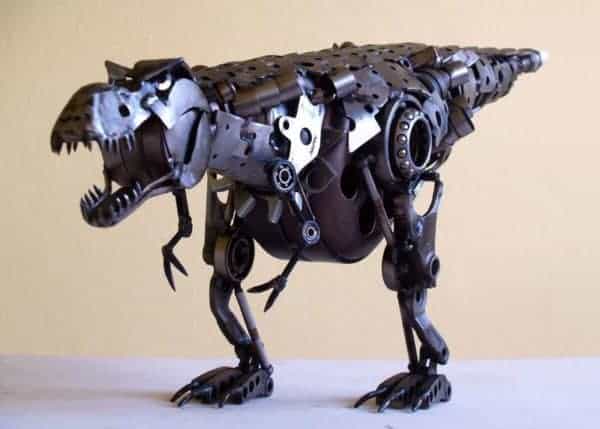 tomas-vitanovsky-makes-animal-sculptures-out-of-scrap-metal-5