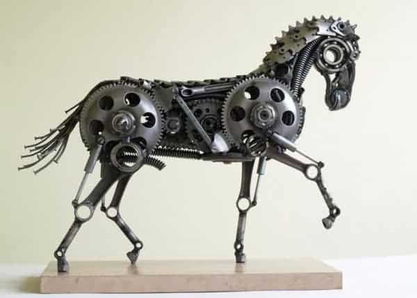 tomas-vitanovsky-makes-animal-sculptures-out-of-scrap-metal-6