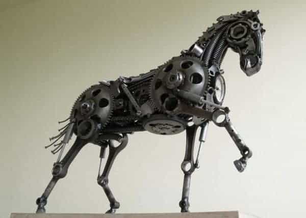 tomas-vitanovsky-makes-animal-sculptures-out-of-scrap-metal-8