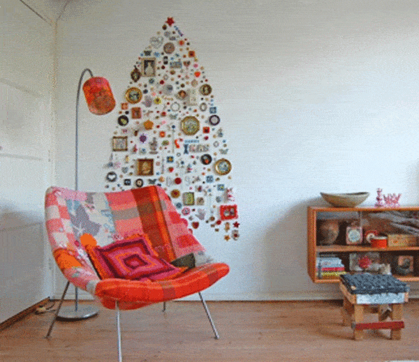 Christmas Trees From Upcycled Toys 1 • Do-It-Yourself Ideas • Recyclart 6a00d8341ce4d453ef015437f4131d970c
