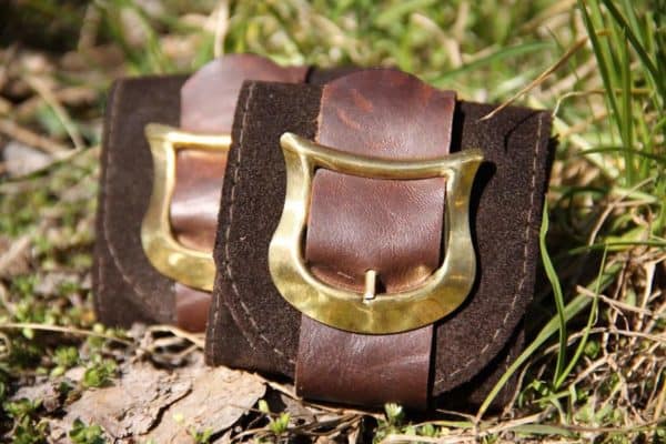 recyclart.org-leather-scraps-purses