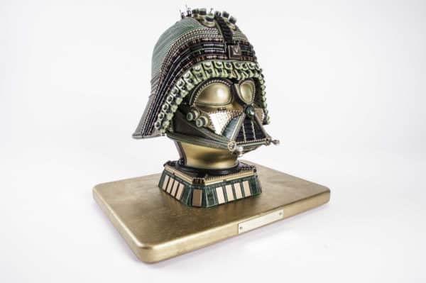 Recycled Art Interview #9: Gabriel Dishaw 9 • Interviews • Recyclart 150204-Darth_Mantis-1025