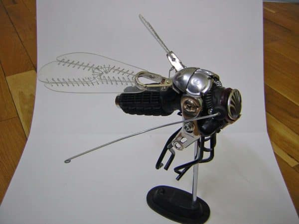 recyclart.org-scrap-into-fly