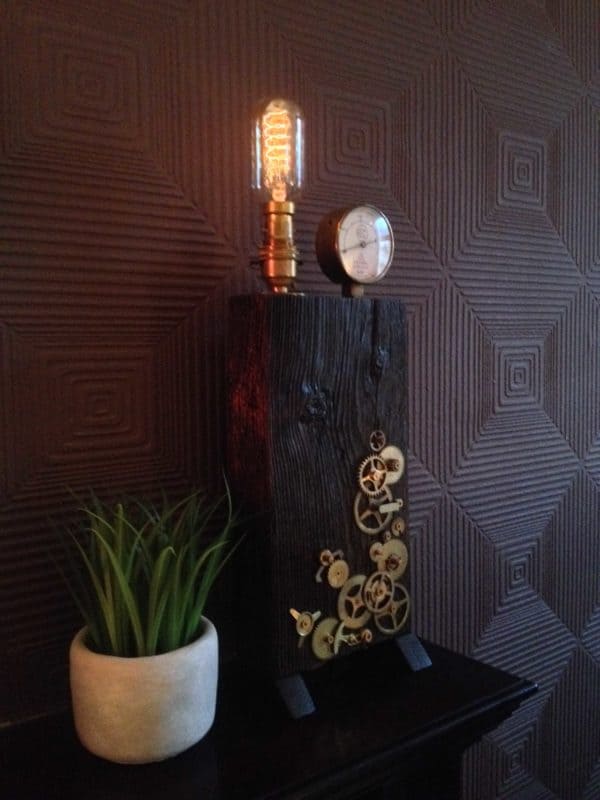 recyclart.org-steampunk-edison-lamp