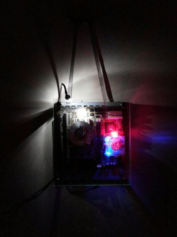 recyclart.org-motherboard-clock-cum-dim-arc-light1